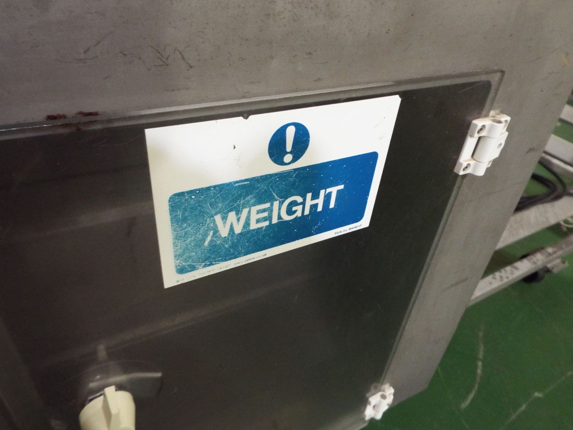 ISHIDA WEIGH CHECKER & SAFELINE METAL DETECTOR - Image 9 of 10