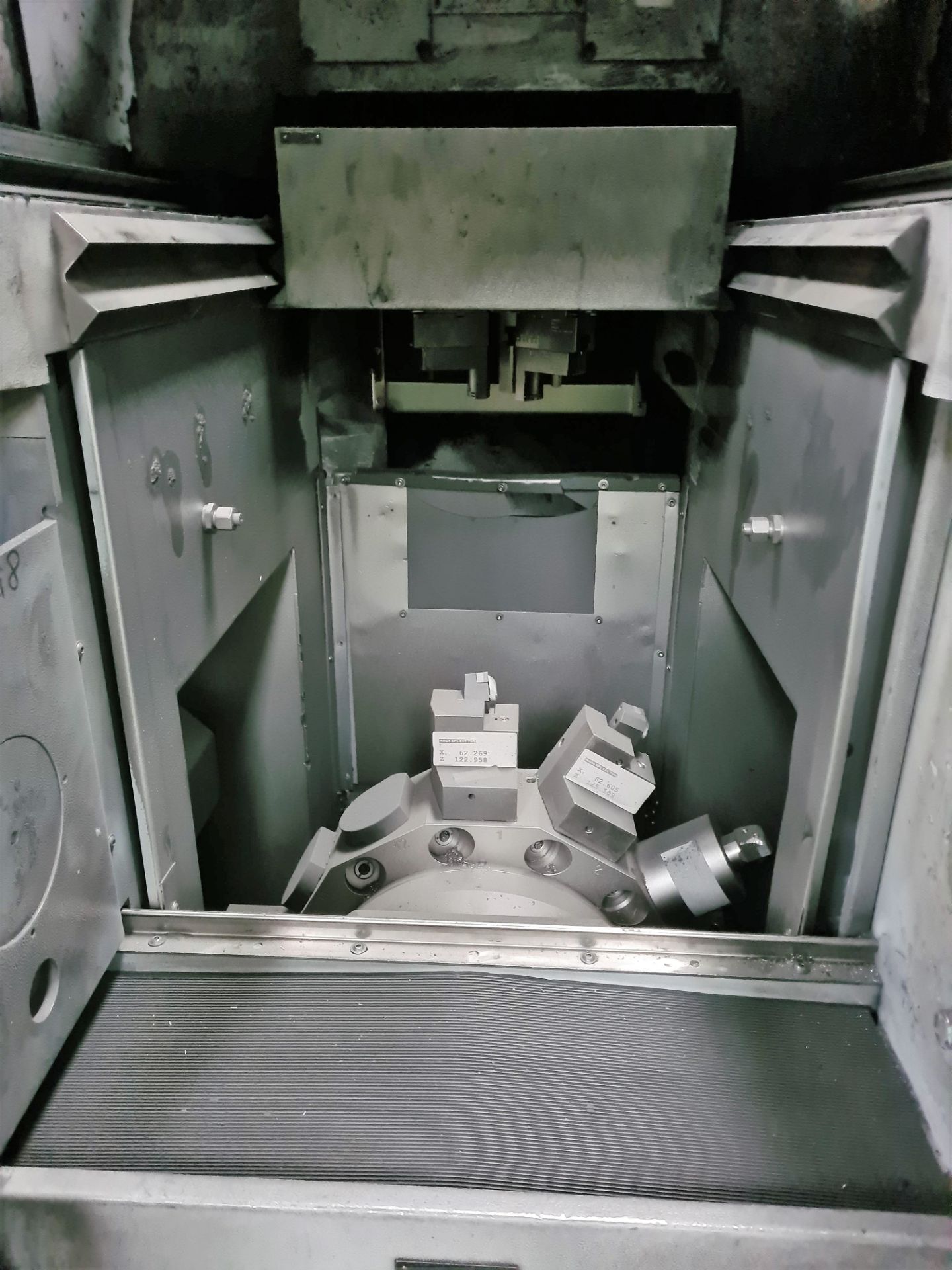 EMAG VSC 400 DUO MACHINING CELL - Image 5 of 13