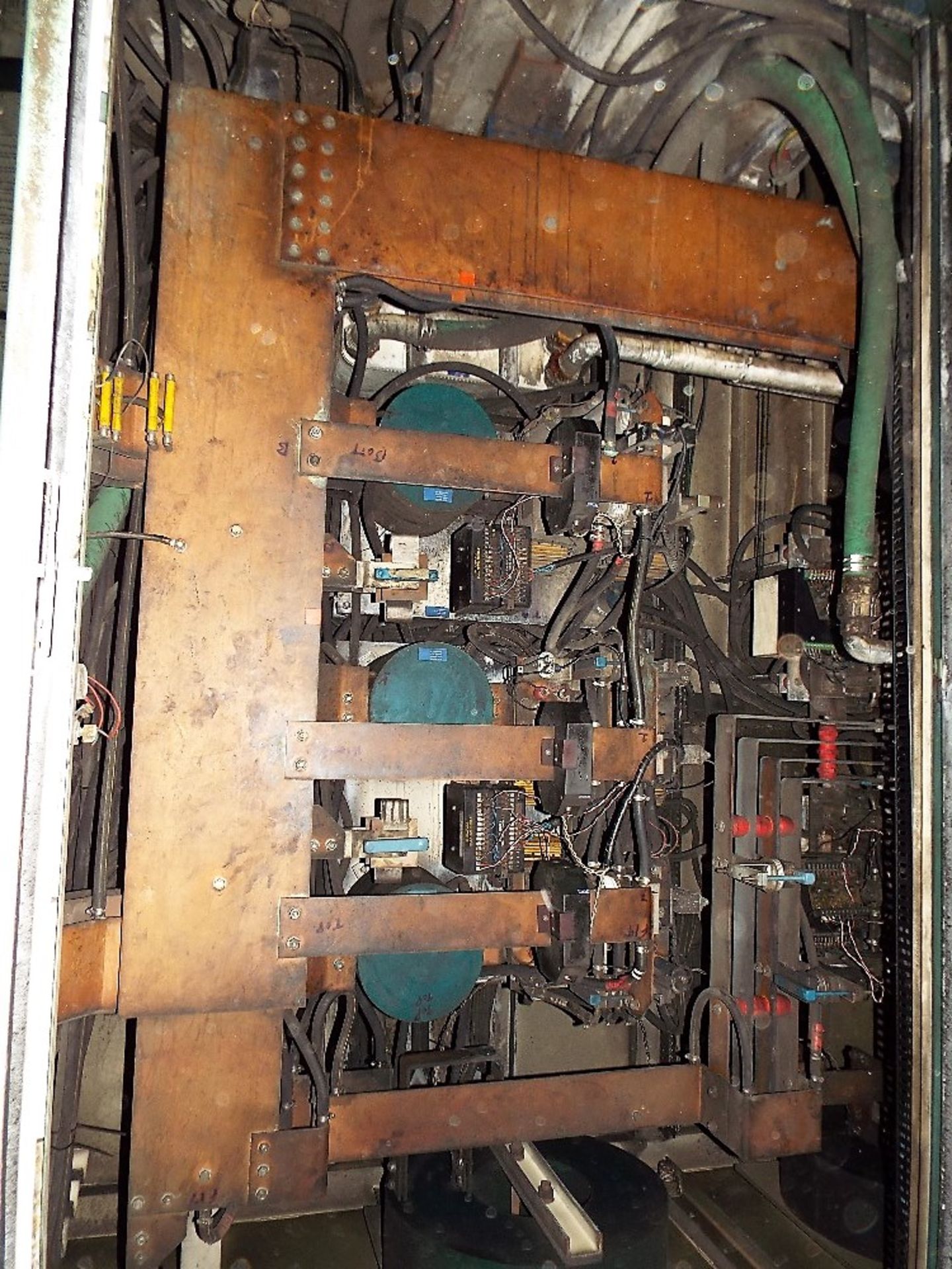 Inductotherm 1500KW VIP Power Trak Furnace Set. - Image 3 of 25