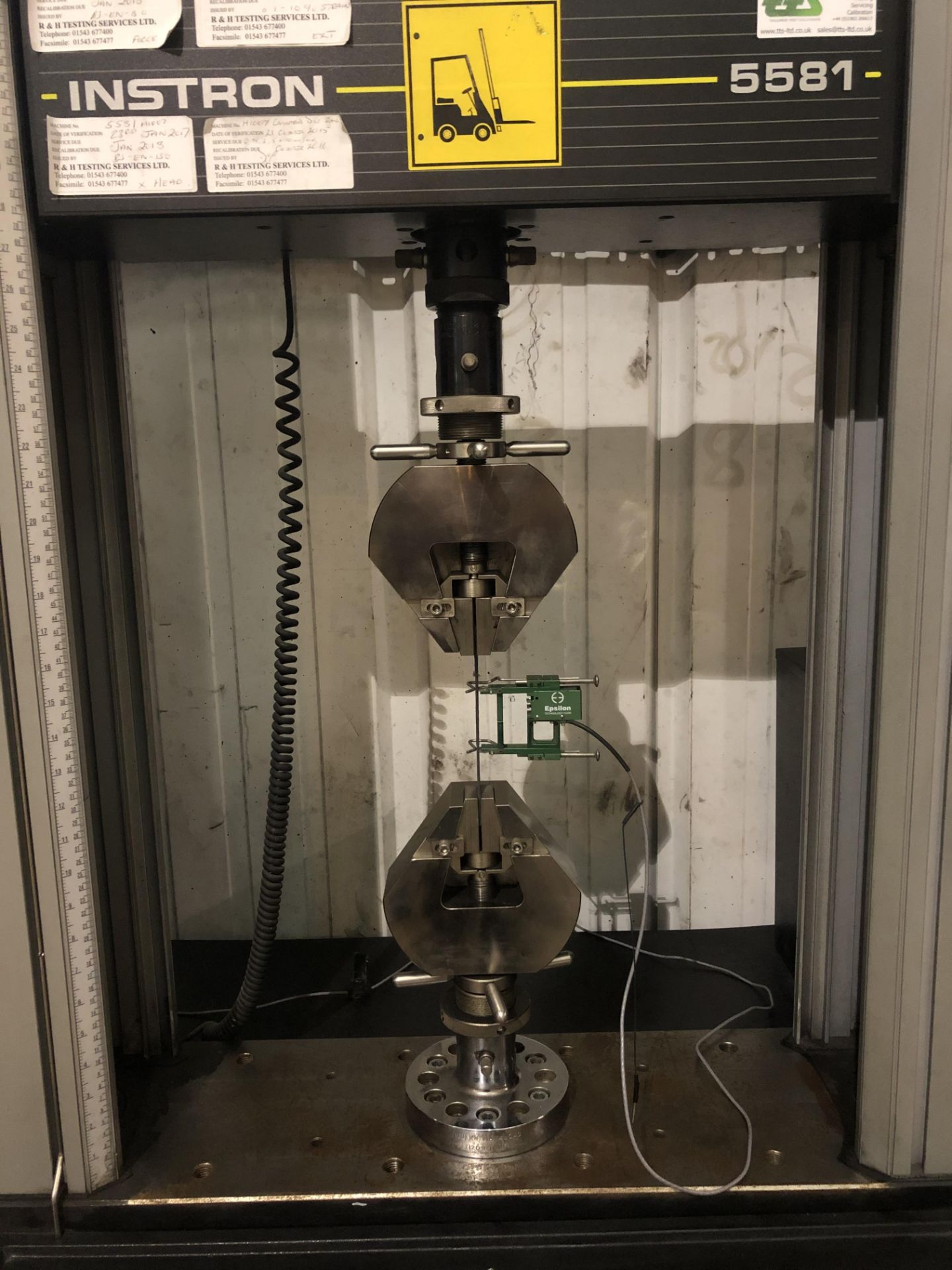 Instron 8851 50kN Mechanical Testing Machine - Image 2 of 11