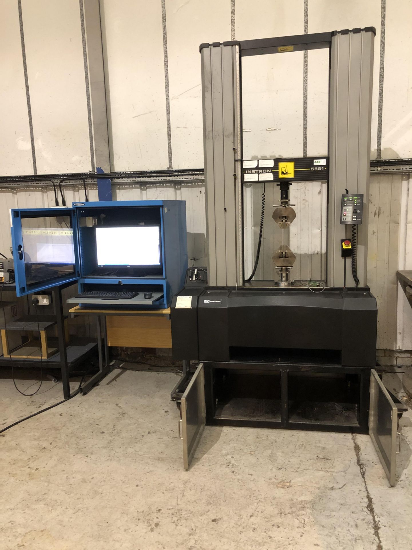 Instron 8851 50kN Mechanical Testing Machine - Image 11 of 11