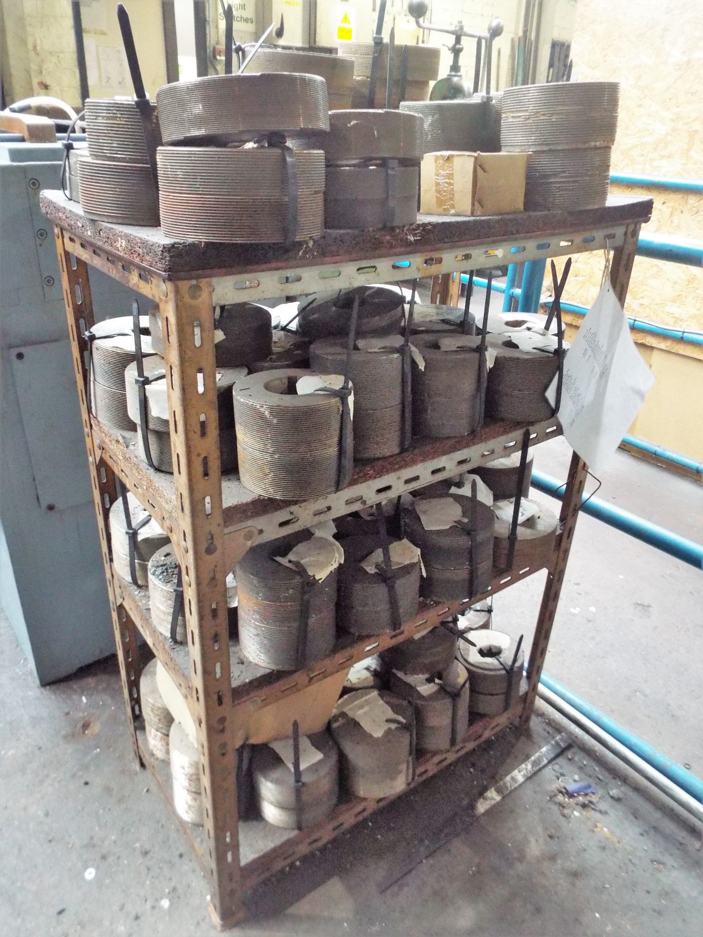 Large Quantity Of Thread Rolling Dies.