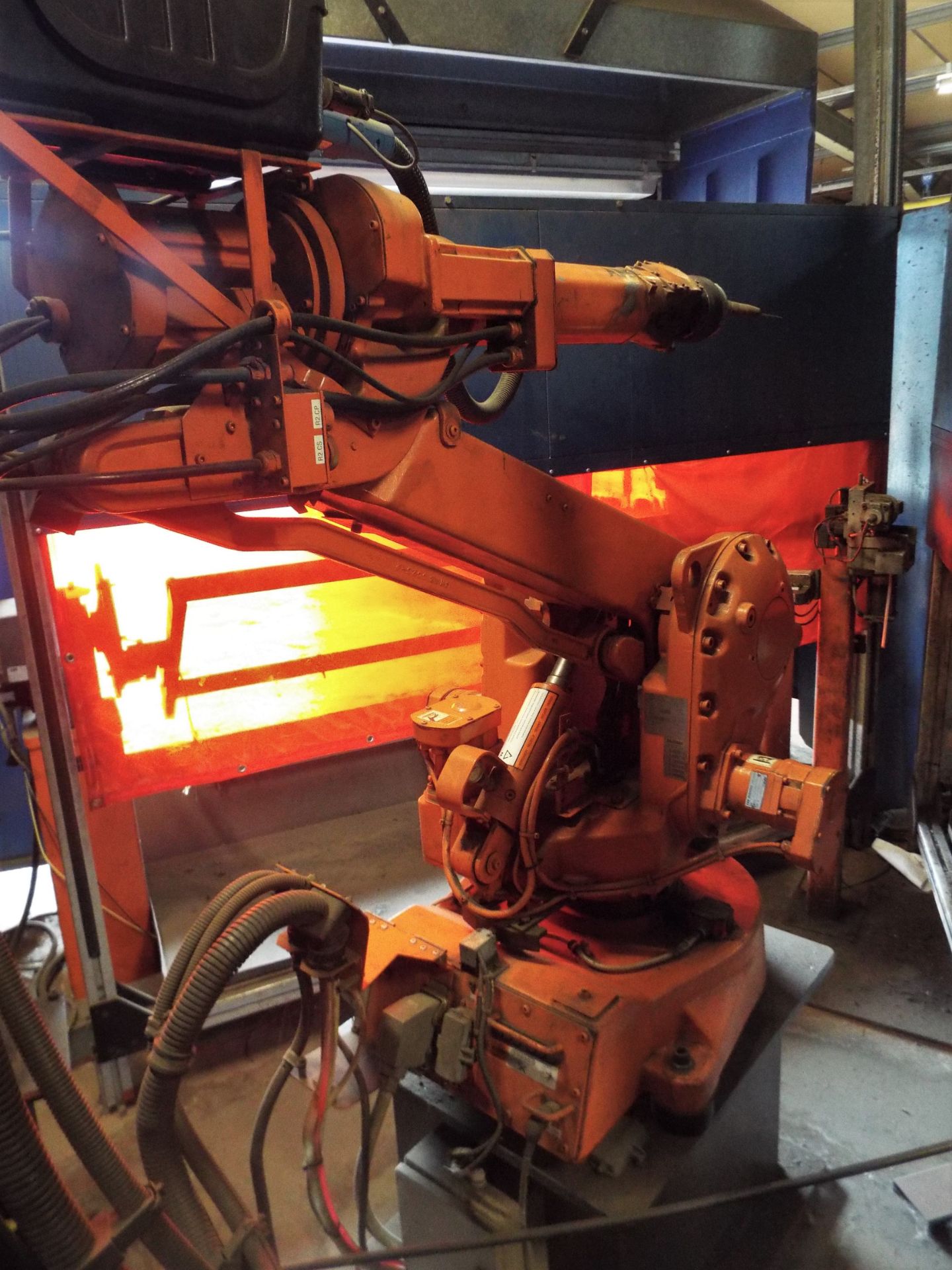 Robotic Mig Welding Cell cw 2 ABB 7th Axis Positioner - Image 9 of 19