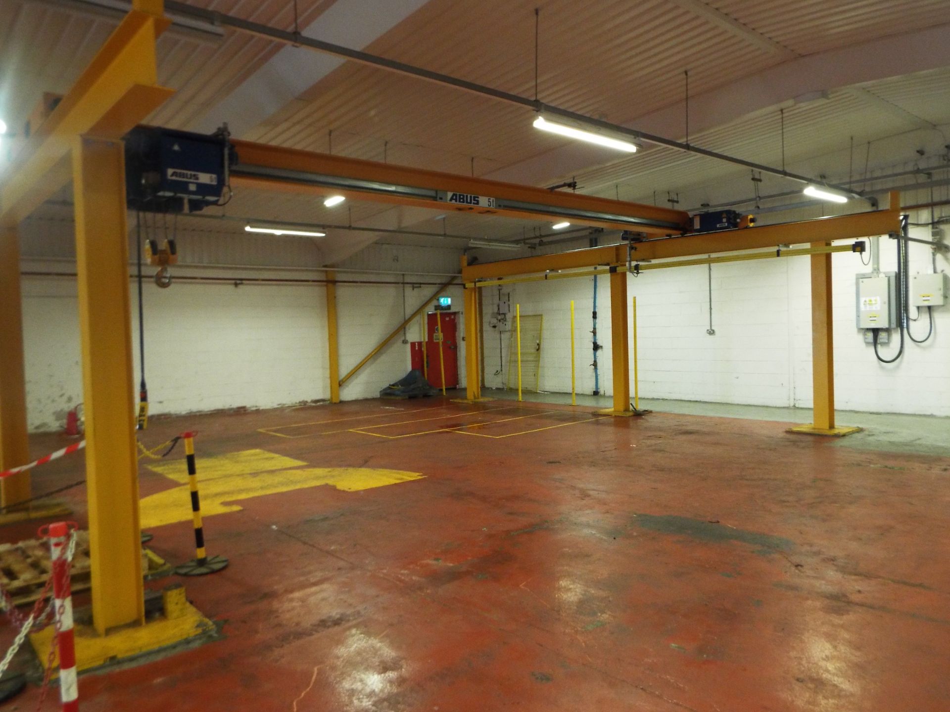 Floor Mounted Overhead Crane & Steelwork