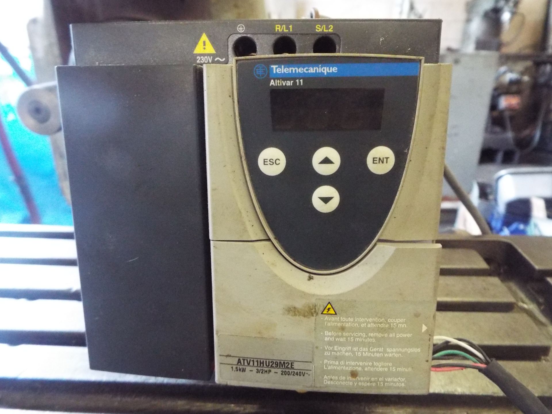 Elliot Universal Milling Machine cw Invertor to 1ph - Image 7 of 14