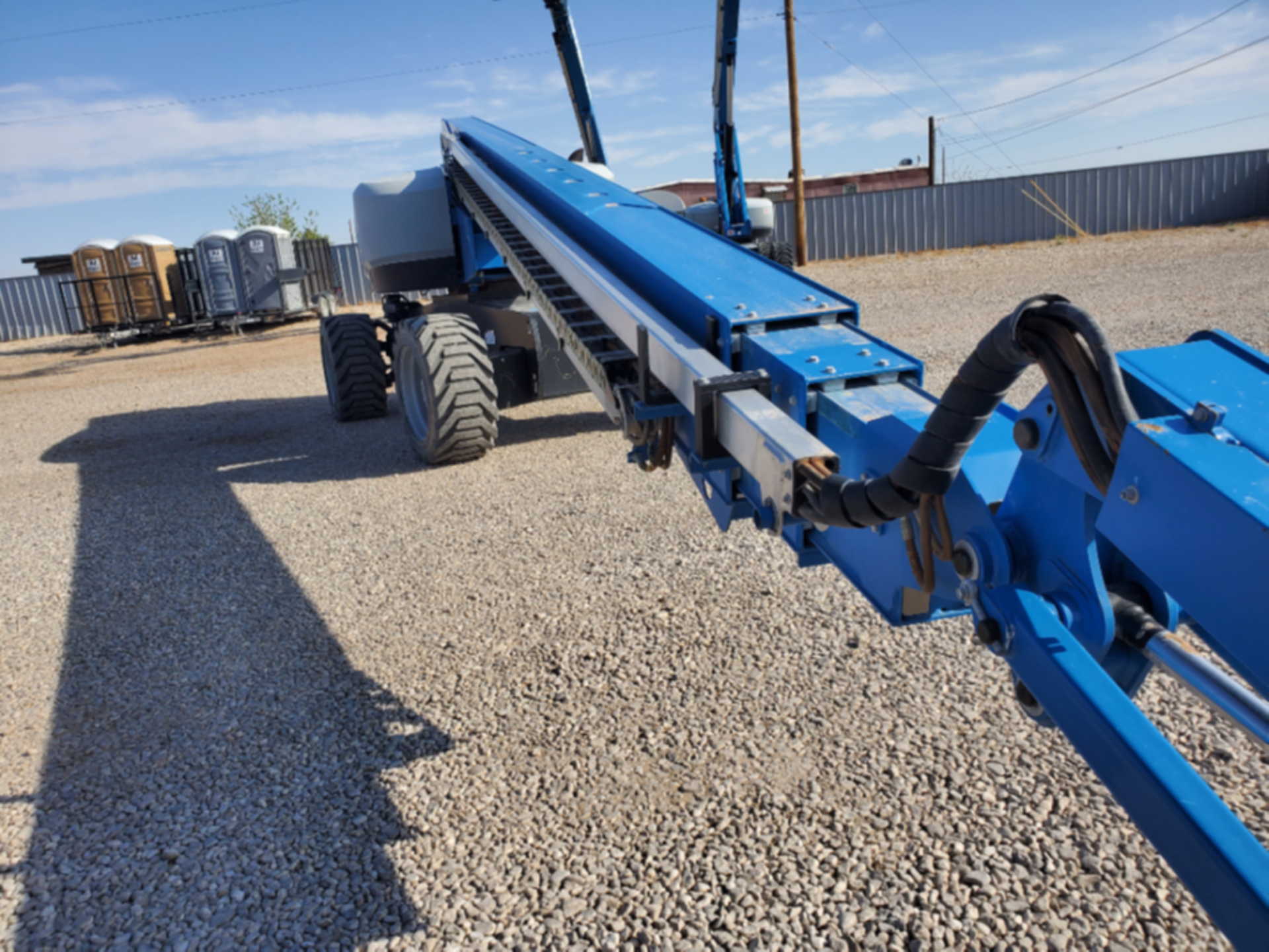 Genie S-85 XC Boom Lift - Image 23 of 42