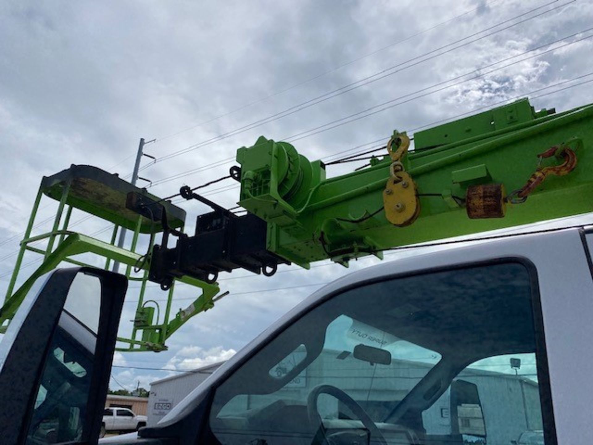 2017 Ford F750 w/ Wilkie MFG 72R Crane - Image 4 of 22