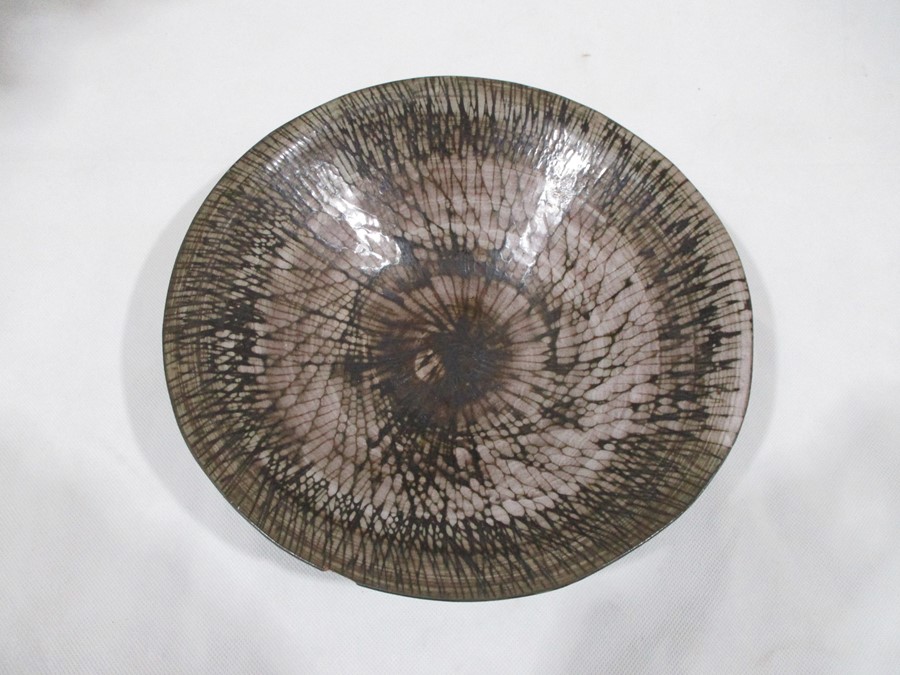 A Michael Morgan studio pottery bowl (chip to rim) W29cm along with a large glazed studio pottery - Image 7 of 12