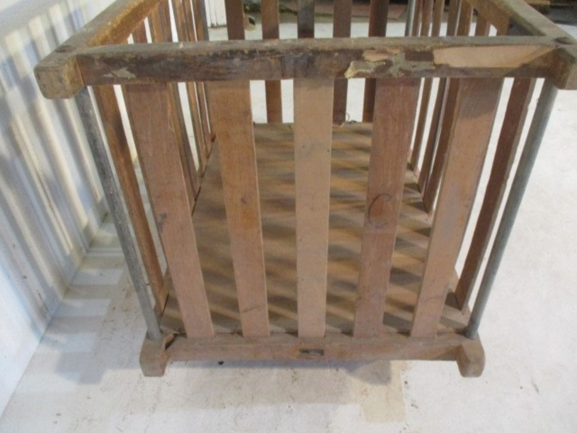An industrial slatted wooden bobbin trolley - length 109cm, width 70cm - Image 4 of 7