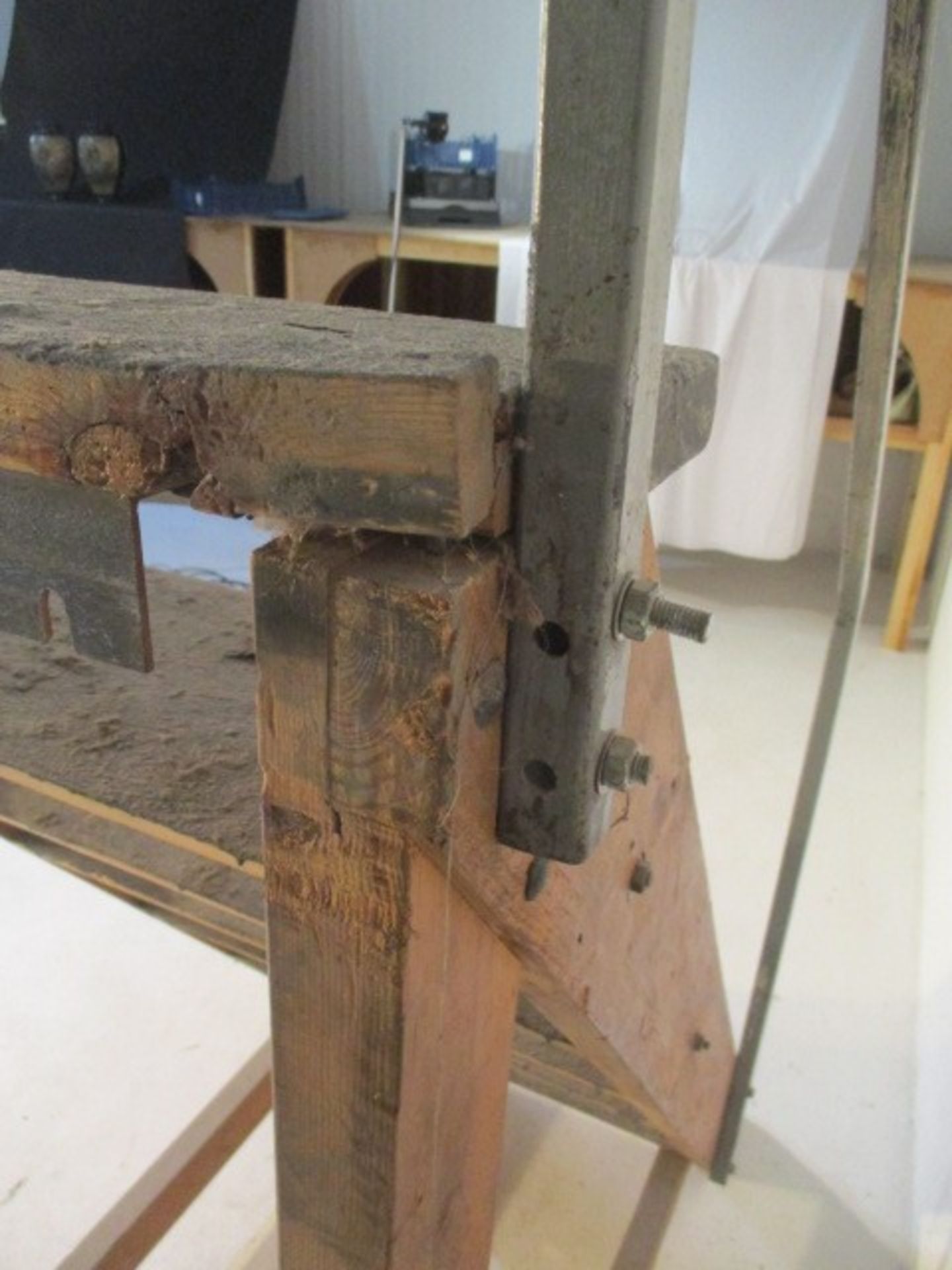 A set of handmade steps with rail, height overall 214 cm - Image 5 of 6