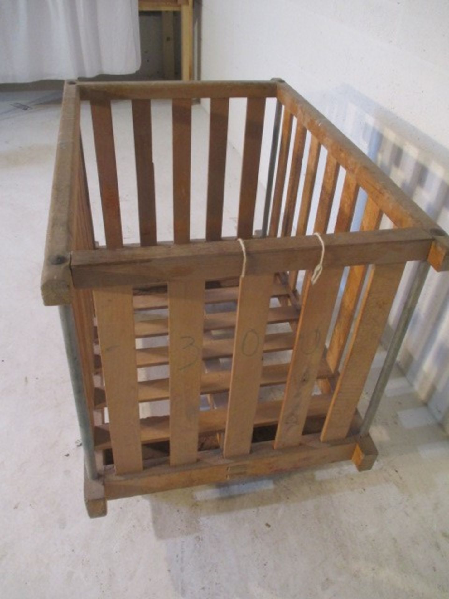 An industrial slatted wooden bobbin trolley - length 106cm, width 69cm - Image 3 of 5