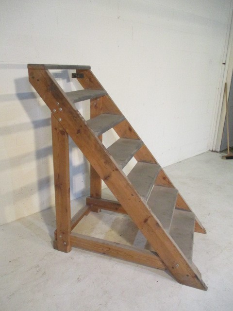 A set of handmade steps, height overall 137cm - Image 2 of 5