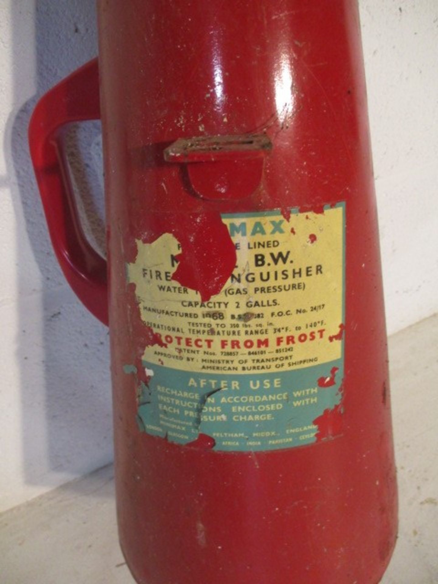 A Minimax cone shaped fire extinguisher- for decoration only - Image 6 of 6