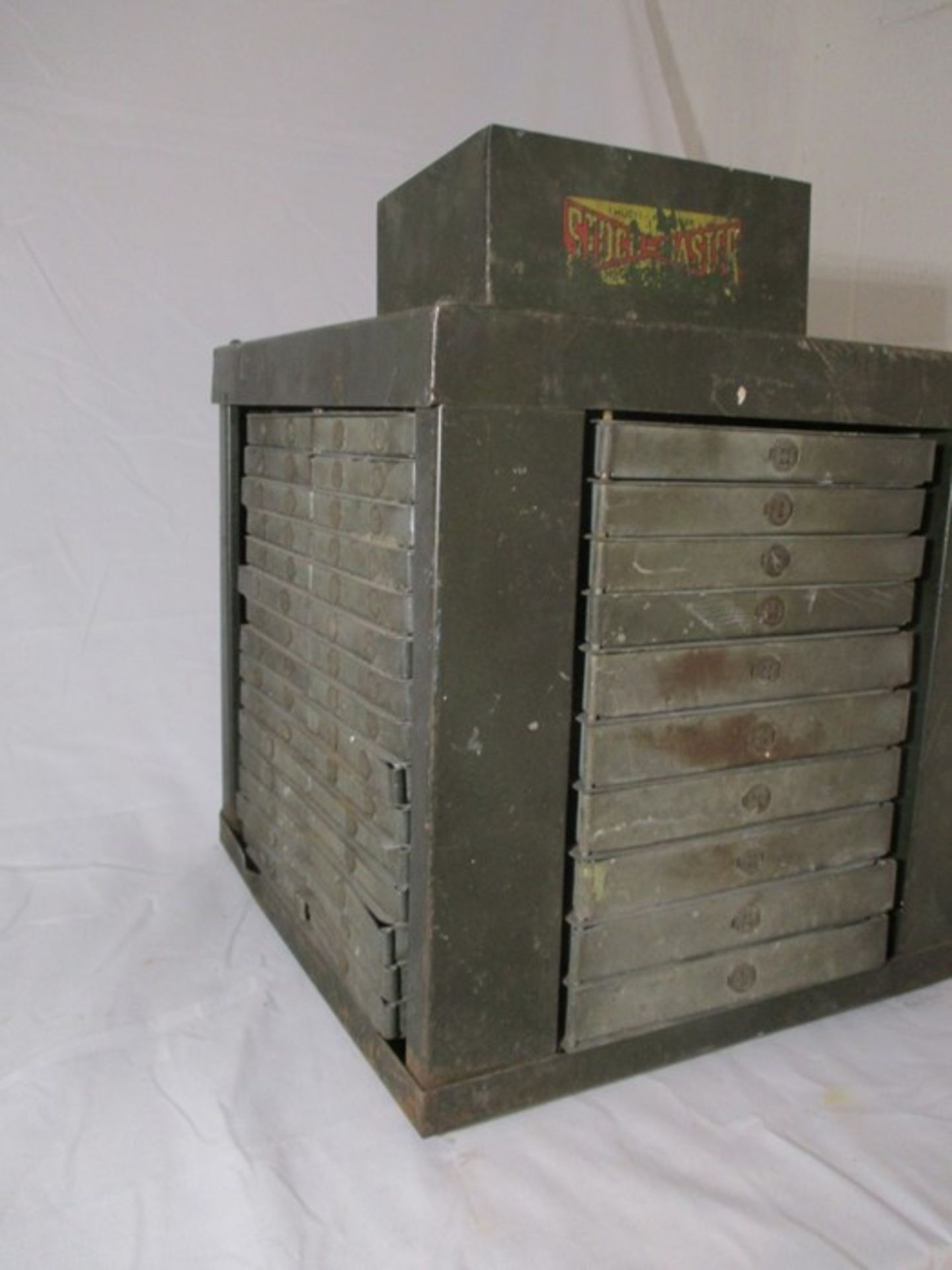 An industrial multi purpose stock master revolving cabinet - Image 2 of 11