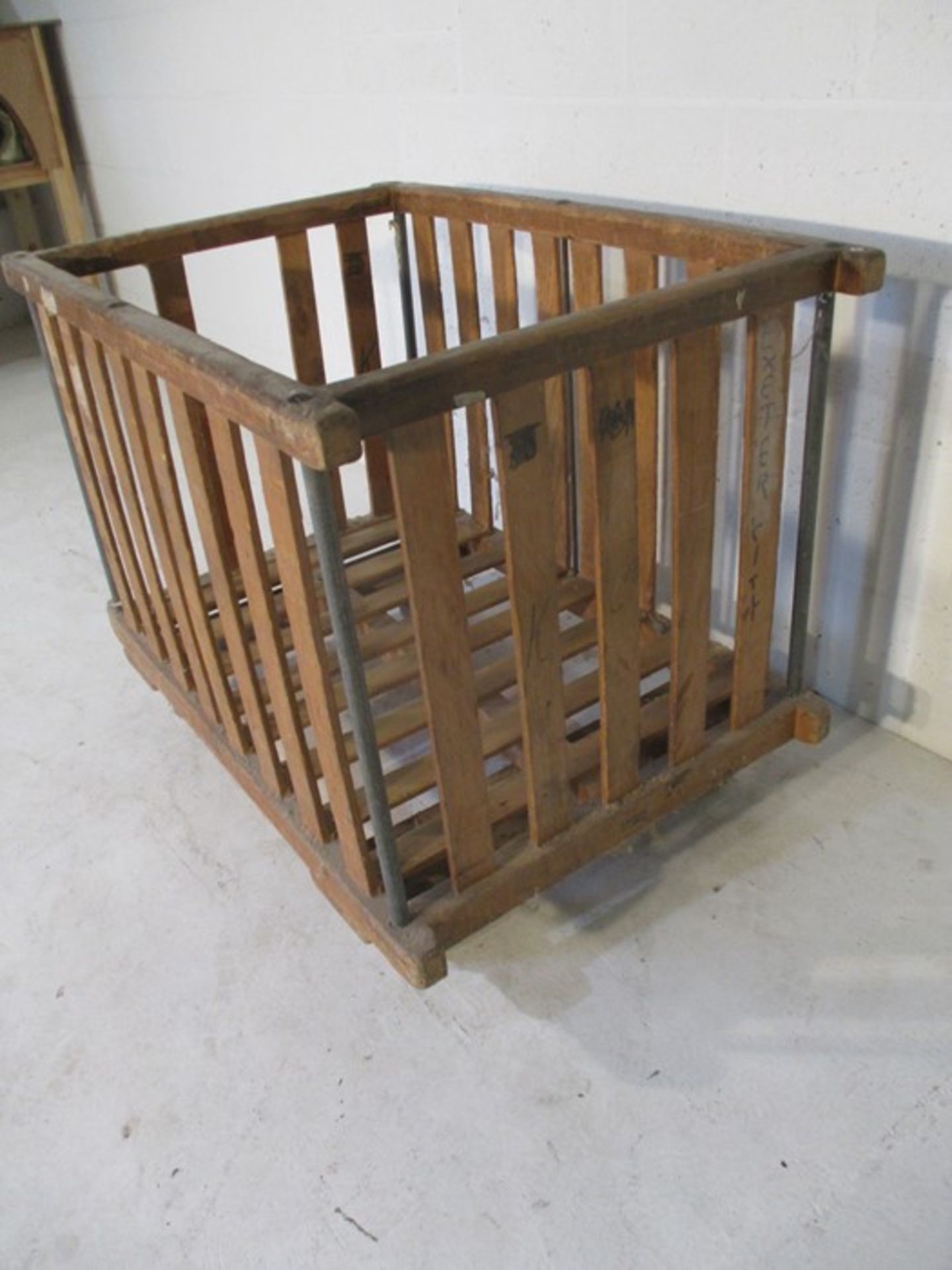 A slatted bobbin trolley, 108 cm x 70 cm - Image 2 of 7