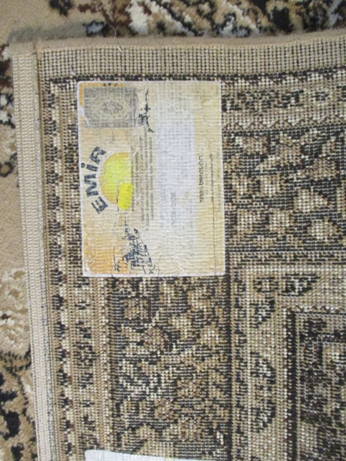A brown patterned rug - Image 5 of 6