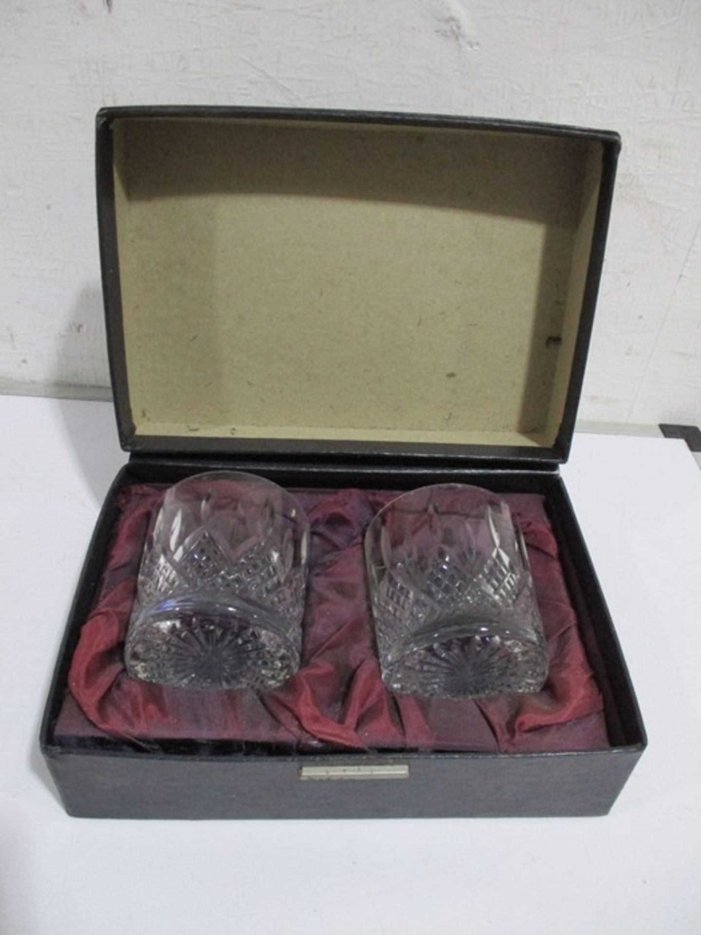 A large quantity of glassware in two boxes including tumblers, martini glasses etc. - Image 12 of 19