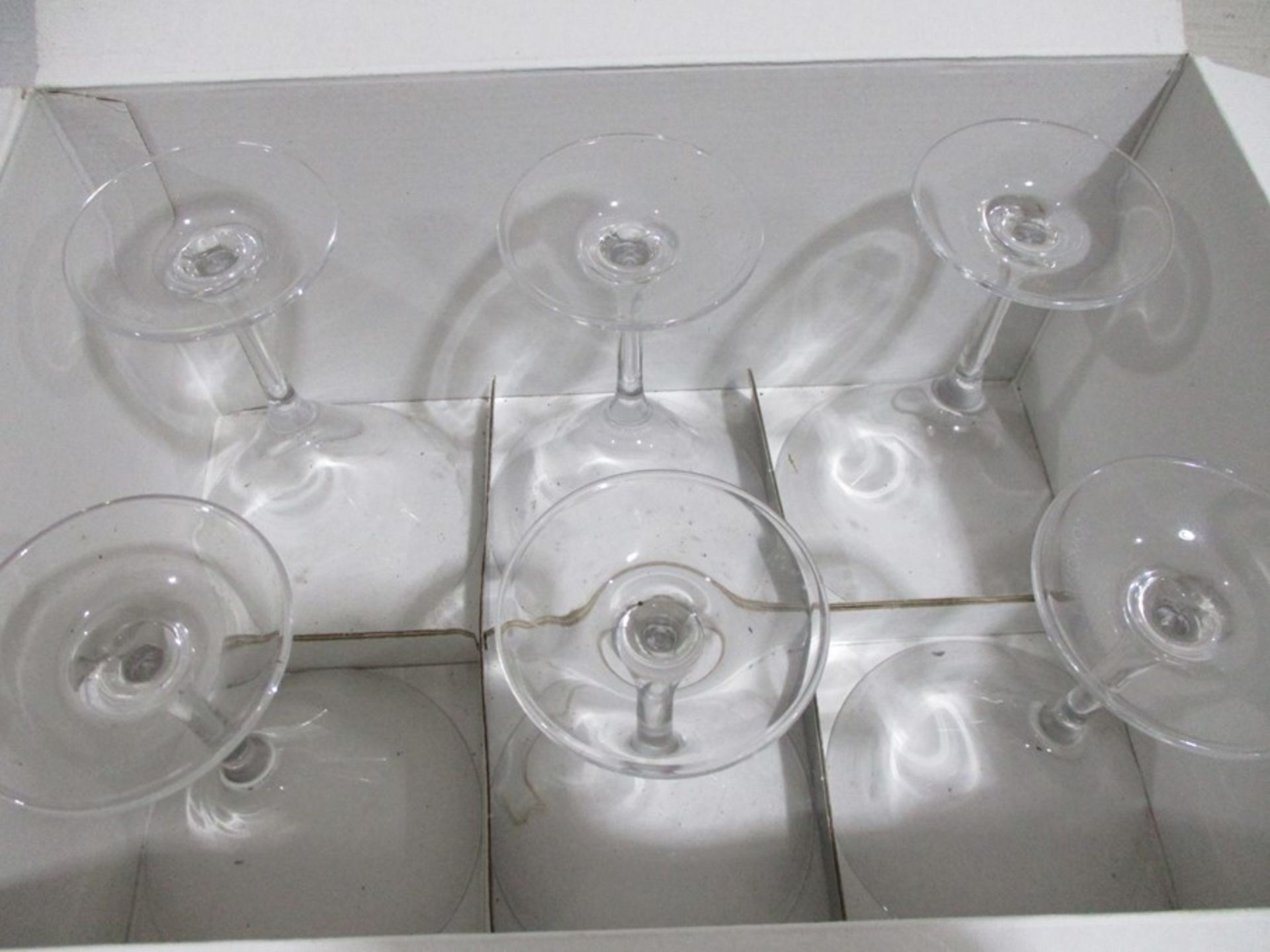 A large quantity of glassware in two boxes including tumblers, martini glasses etc. - Image 3 of 19