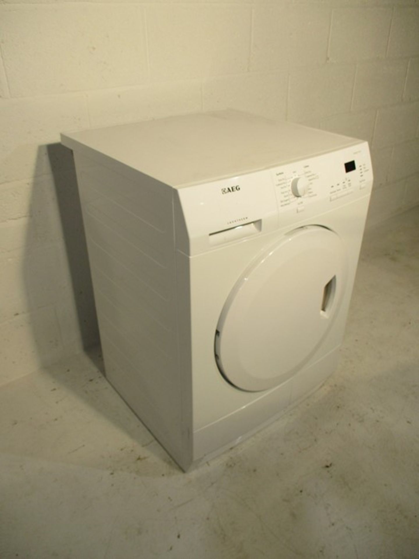 An AEG Lavatherm Protex condenser tumble dryer - Image 2 of 6