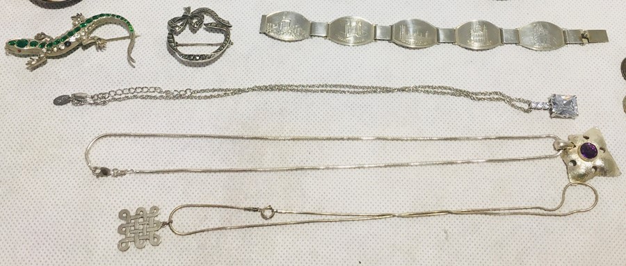 A collection of 925 silver jewellery along with 3 SCM continental spoons and threepenny bits etc - Image 6 of 6