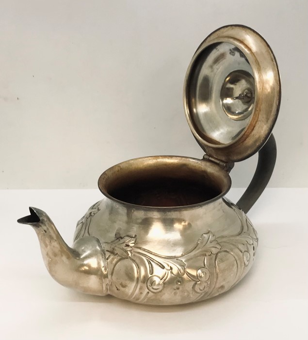 A hallmarked silver "bachelors" tea pot, London 1905, total weight 292g - Image 2 of 2