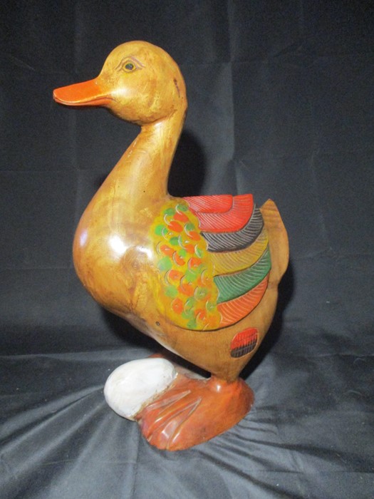 A large wooden novelty duck - Image 3 of 7