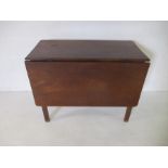 A George II mahogany drop leaf table with single drawer