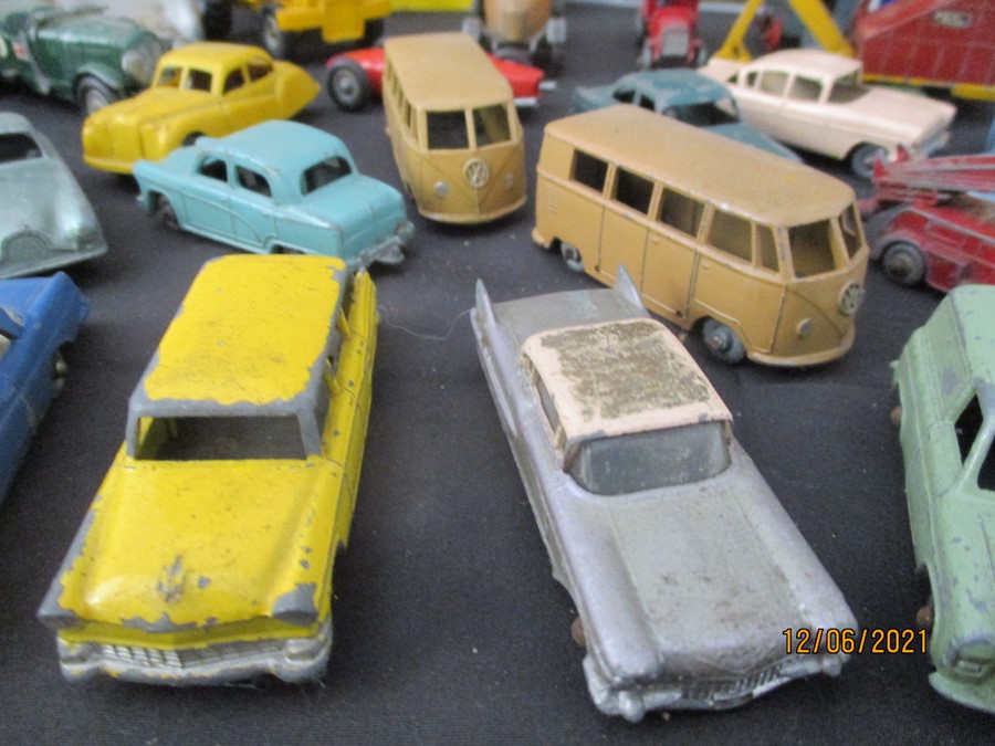 A selection of vintage play worn model cars including Lesney, Corgi and Dinky - Bild 16 aus 33