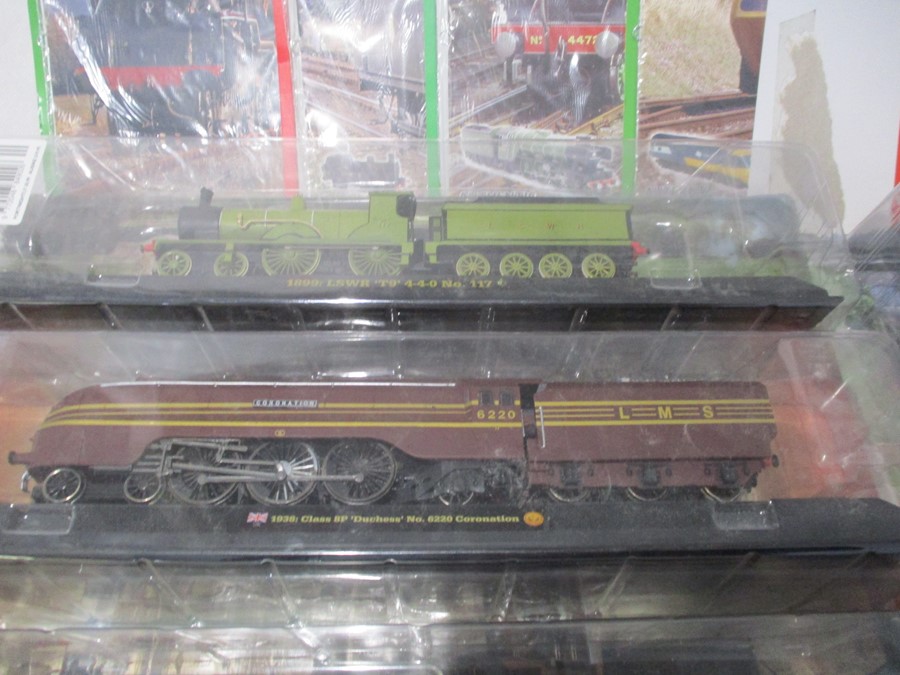 A selection of 1:76 scale models from the Great British Locomotive collection including Flying - Bild 2 aus 7