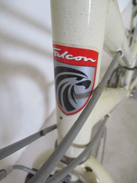 A ladies Richmond Falcon bike - 18 speed shimano gears - Image 4 of 11