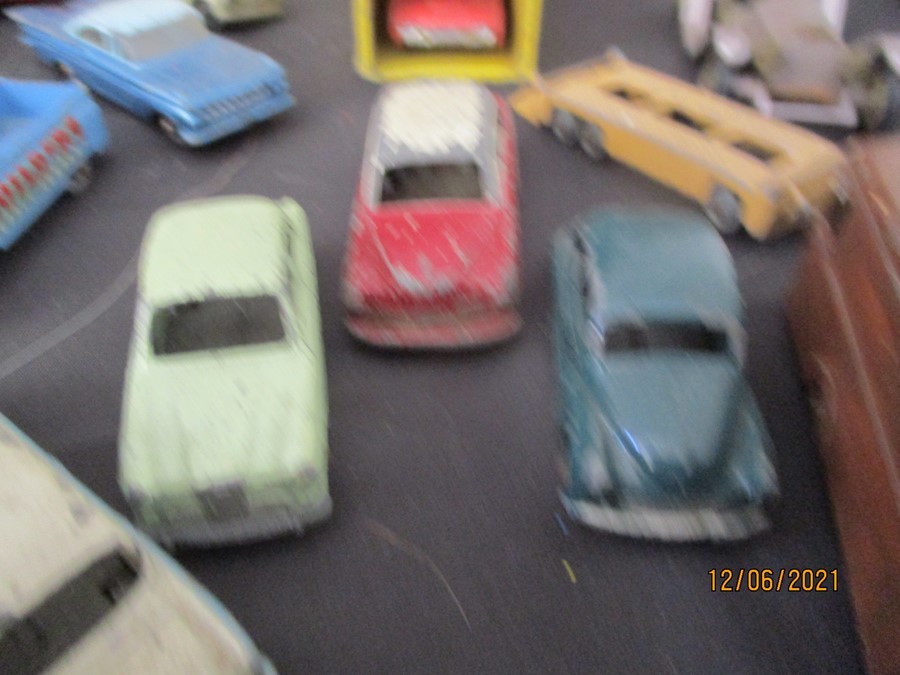 A selection of vintage play worn model cars including Lesney, Corgi and Dinky - Bild 31 aus 33