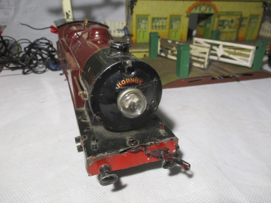 A boxed LNS Hornby train set, loco no. 6954 with various rolling stock etc. Tin plate station, - Bild 5 aus 10