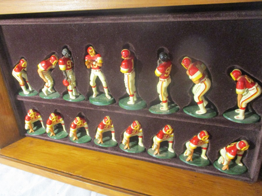 An American Football SAC Ltd lead chess set in box - Bild 2 aus 7