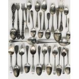 A collection of hallmarked silver cutlery etc. total weight 505g