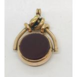 A Victorian swivel fob set with agate