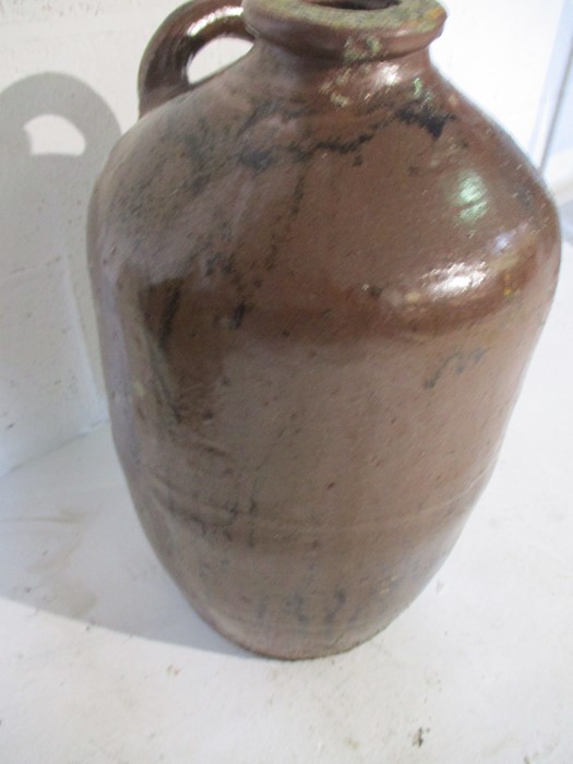 A large two handled glazed terracotta urn along with a large flagon - Image 10 of 11