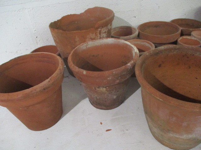 A large collection of terra cotta pots. - Image 6 of 7