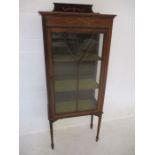 An Edwardian display cabinet. No key. (A/F)