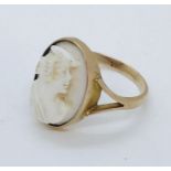 A 9ct gold ring set with a cameo