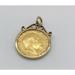 A 1904 half sovereign in unmarked gold mount, total weight 5.3g