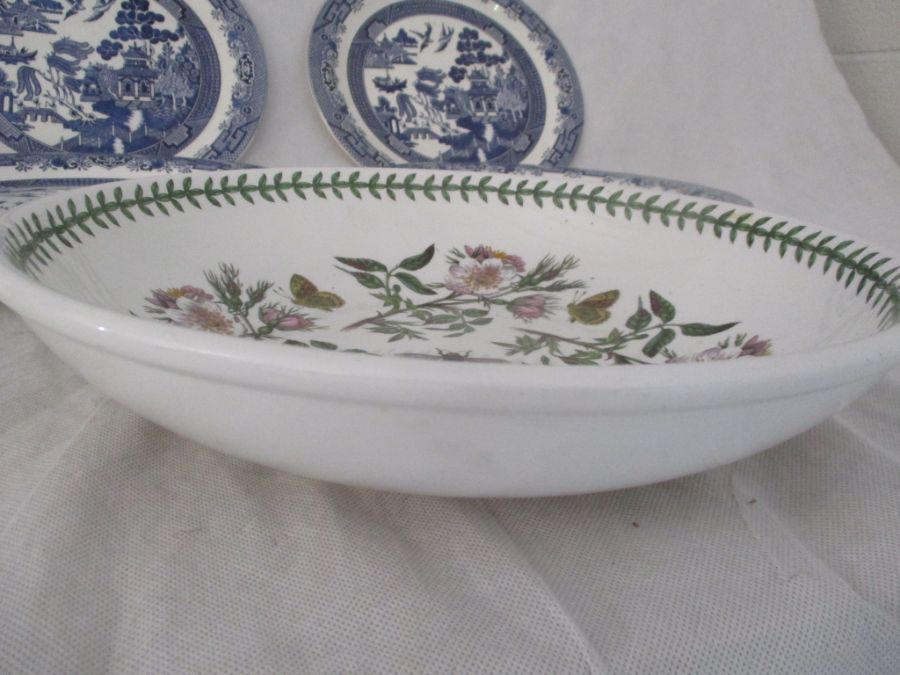 A Portmerion "Botanic Garden" shallow bowl along with a set of 10 Churchill "Willlow" pattern - Image 3 of 7