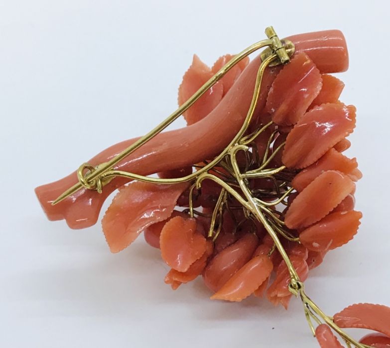 A Victorian coral brooch with gold coloured mount ( tested as 15ct) carved with roses and foliage, - Image 4 of 4