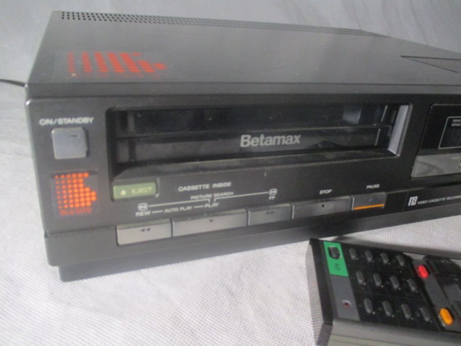 A Sony SL-C30UB Betamax video recorder ( untested) - Image 2 of 7