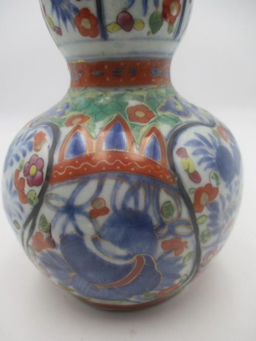 A Japanese 19th Century double gourd vase in the Imari palette, height 29cm - Image 7 of 12