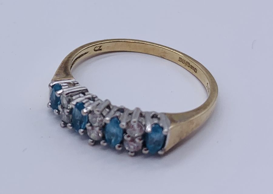 A 9 ct gold dress ring set with topaz and CZ - Image 2 of 3