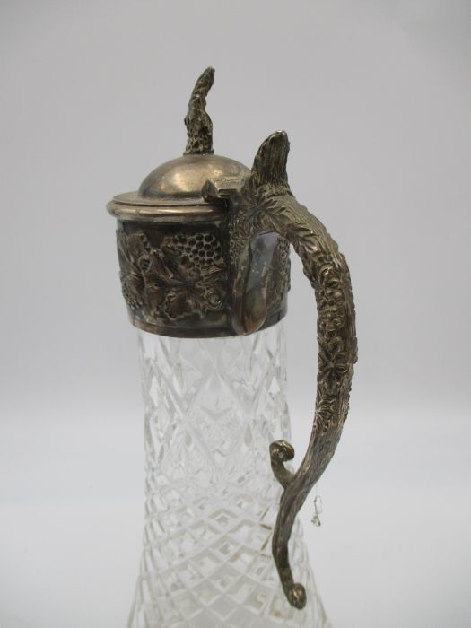 An antique brass trophy engraved with Maldive Ashes, along with a small collection of silver - Image 8 of 14