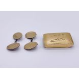 A Chinese 22 ct gold buckle ( weight 11.5g) along with a pair of 9ct gold on silver cufflinks