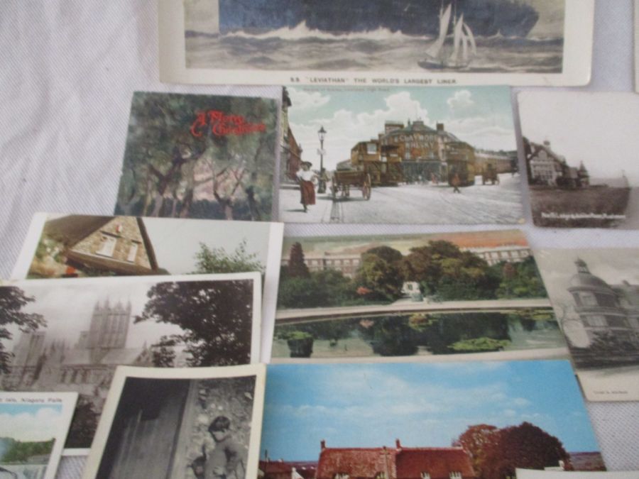 A collection of photographs, postcards etc including various postcards from Lyme Regis/Uplyme etc. - Image 38 of 52