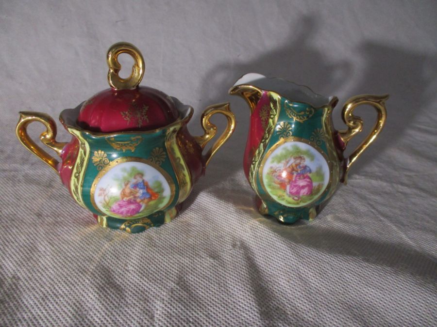 A Bavaria part coffee set including a coffee pot, creamer jug, sugar bowl and four cups & saucers - Image 4 of 8