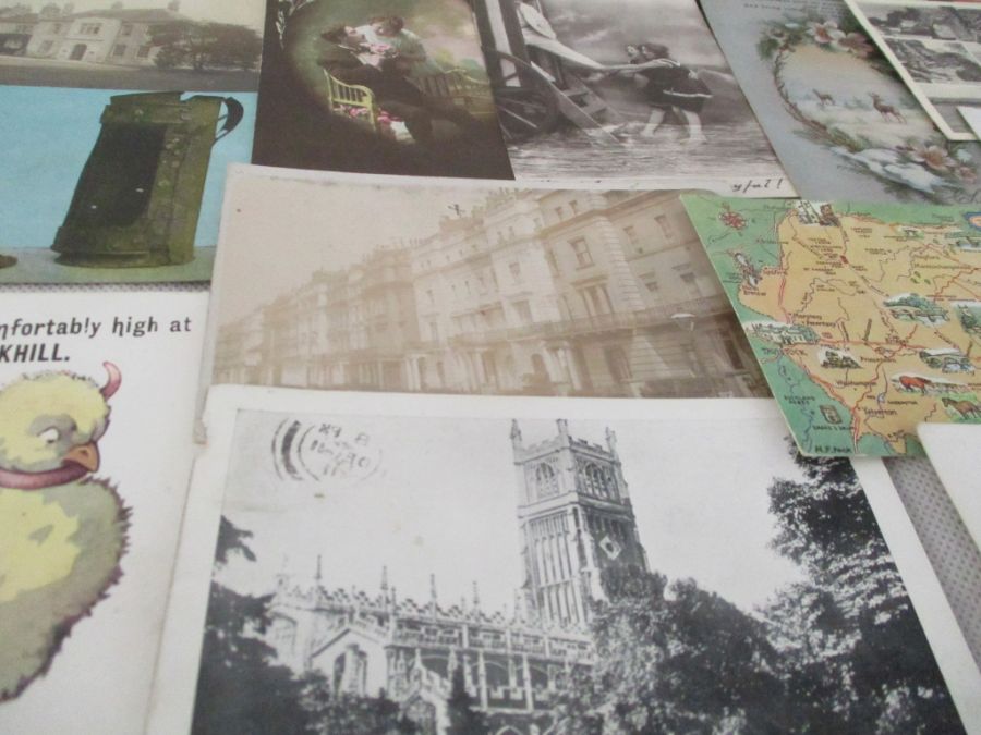 A collection of photographs, postcards etc including various postcards from Lyme Regis/Uplyme etc. - Image 18 of 52